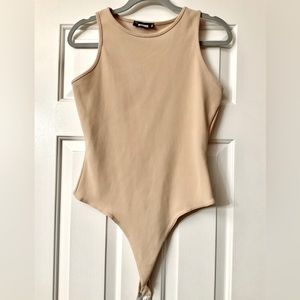 Missguided Basics Seamless Racer Neck Thong Bodysuit Size 10‎ Beige